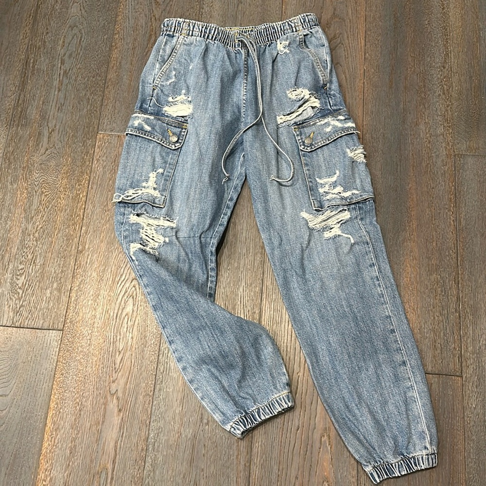 Trendy ripped jogger jeans
